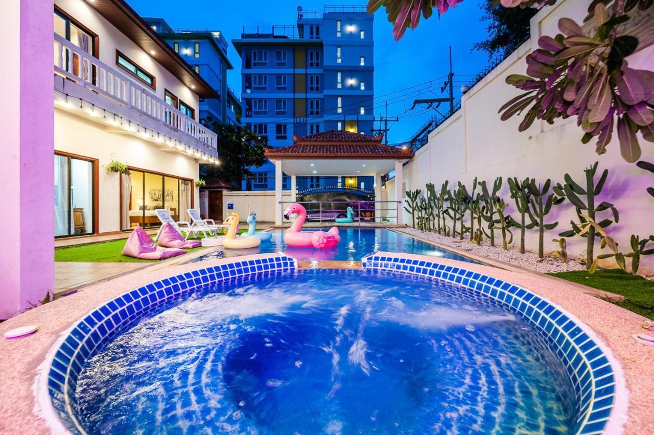 Fairy Hill Pool Villa Pattaya Buitenkant foto