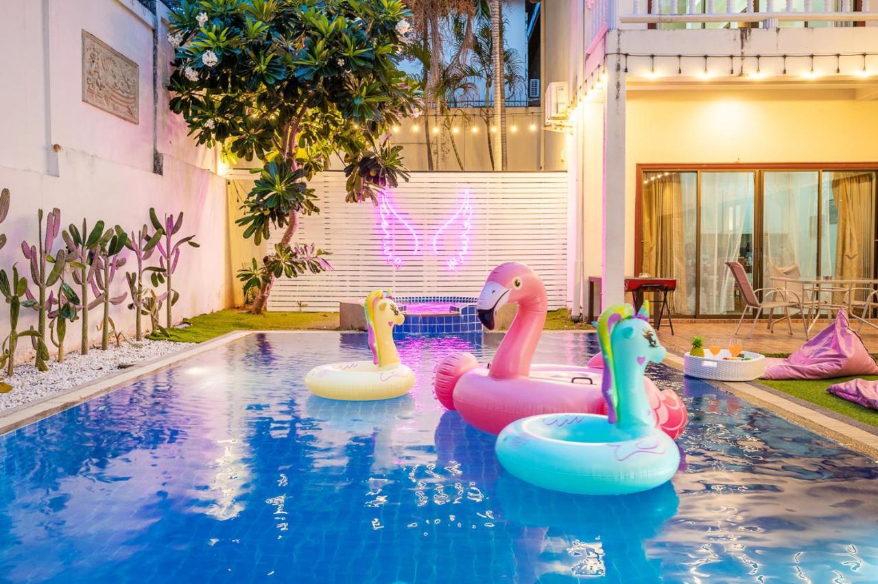 Fairy Hill Pool Villa Pattaya Buitenkant foto